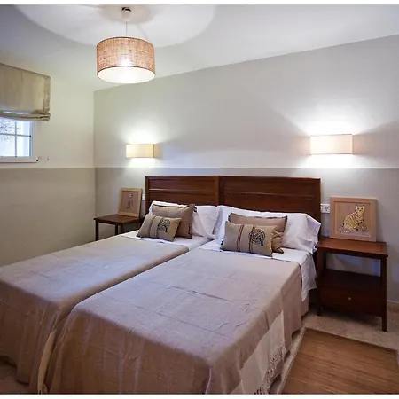 Bini Segui - Amplia 12 Pax - 6 Hab - 4 Banos - Piscina Privada * Binibeca